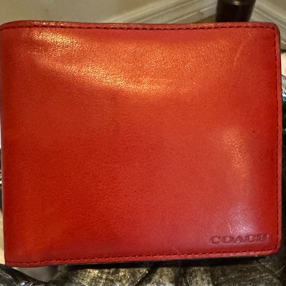 Coach Red Leather compact wallet - Picture 8 of 8